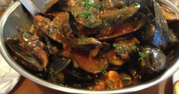 Gino Spaghetti Bar's Chilli Mussels