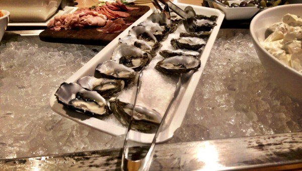 foodie-cravings-rendezvous-oysters