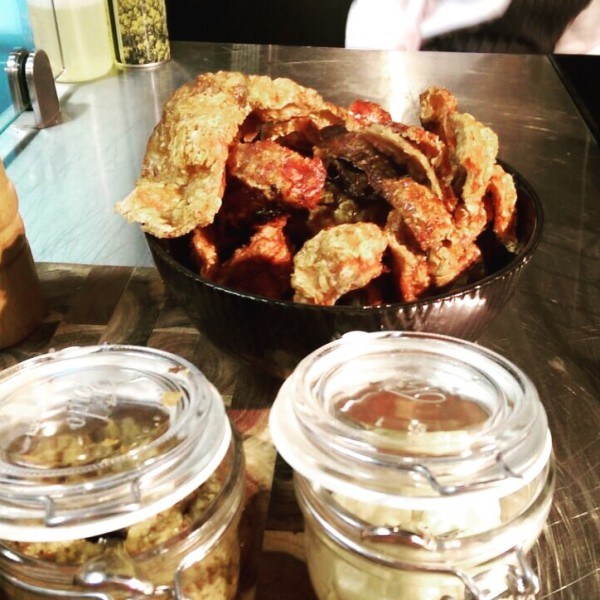 foodie-cravings-rendezvous-crackling