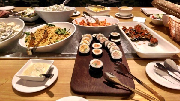 foodie-cravings-rendezvous-sushi