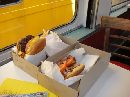 hamburger & hotdog @ carneys, LA
