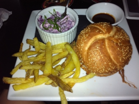 pull pork bun @ devilles